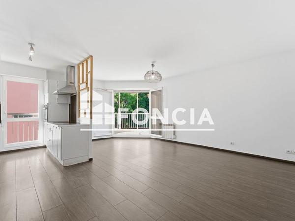 À vendre Appartement 3 pièces 58.68 m² - Saint-laurent-du-var 06700