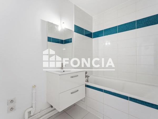 À vendre Appartement 3 pièces 58.68 m² - Saint-laurent-du-var 06700