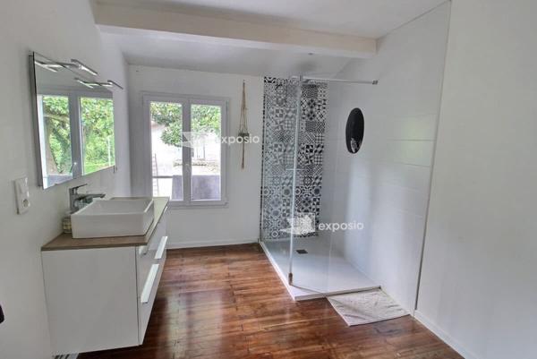 Maison Echire 6 pièce(s) 198.61 m2