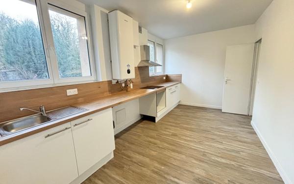 Appartement à louer    3 pièces • 68,62 m2 Nogent-l'Artaud