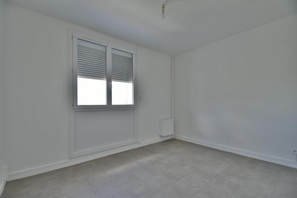 Troyes 10000 : 2 pièces lumineux au 7e étage, 48,3 m²