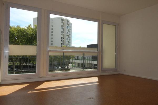 A vendre - Appartement à Angers Sud de 2 pièces de 44.29 m2 dans résidence avec ascenseur