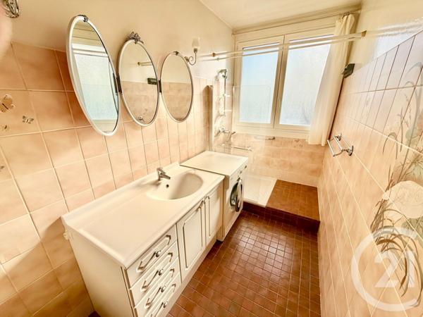 Appartement F4 à vendre  4 pièces - 86,35 m2 BEAUCHAMP - 95