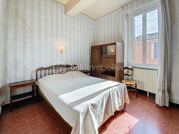 Maison de village de 263 m²