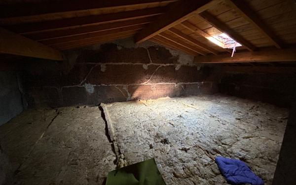 Maison à vendre    6 pièces • 169 m2 Neyron