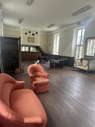 Maison de village 2 pièce(s) 1 chambre(s) 250 m²