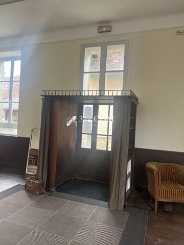 Maison de village 2 pièce(s) 1 chambre(s) 250 m²