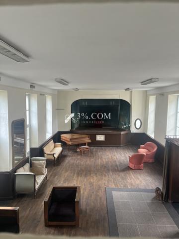 Maison de village 2 pièce(s) 1 chambre(s) 250 m²