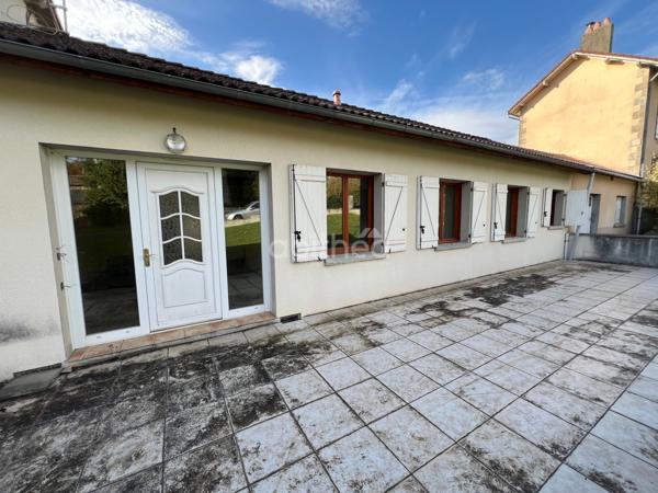 ensemble immobilier (2 maisons avec dépendances)