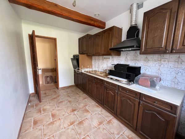 ensemble immobilier (2 maisons avec dépendances)
