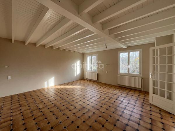 ensemble immobilier (2 maisons avec dépendances)