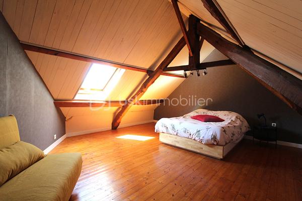 Maison en pierre de 193 m²