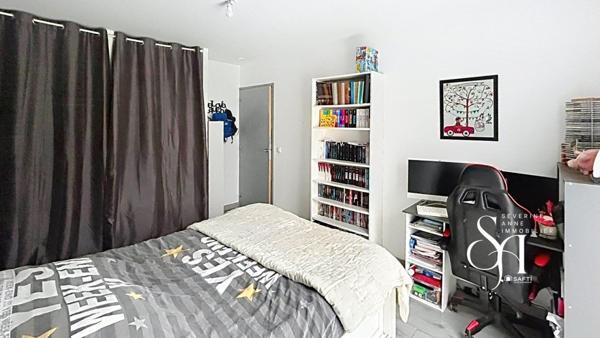 Maison en plain pied de 2015, 3 chambres et garage