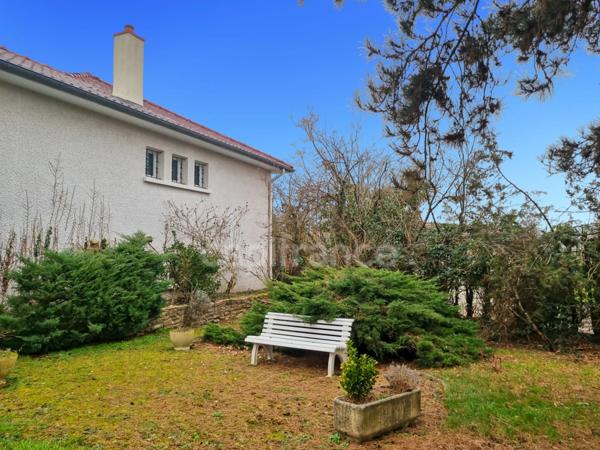 Maison à vendre 5 pièces CHATENOY LE ROYAL (71)