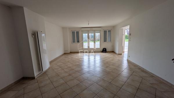 Corps de ferme  Cintegabelle 12 pièce(s)