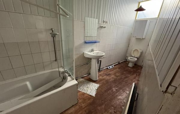 Vente Immeuble à réhabiliter Saint-amand-montrond   