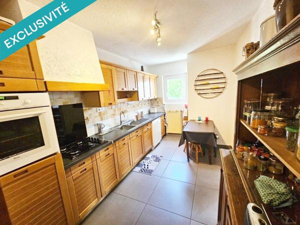 À Vendre  Appartement  82.45 m² Voiron  ( 38500 )