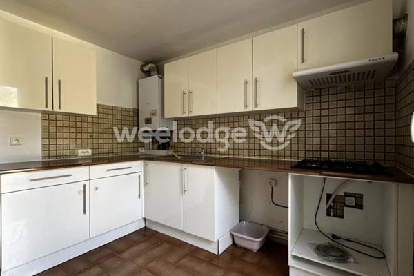 Maison à vendre 4 pièces de 83 m² à Le Pontet