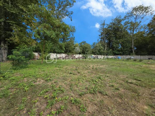 Terrain de 480,98 m²