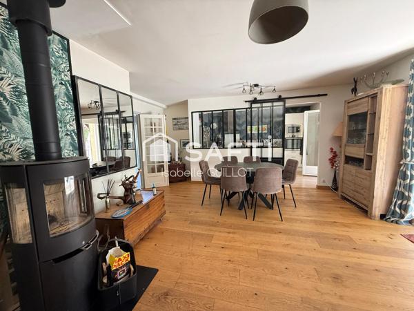 Maison 145 m2 avec piscine et studio