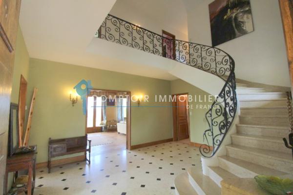 Maison 10 pièce(s) 7 chambre(s) 317 m²
