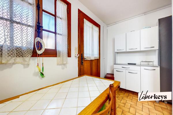 Maison 1 pièce 37 m² – Terrain 178 m² – Potentiel R+2