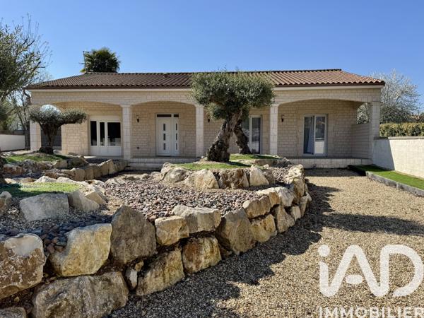 Maison à vendre 5 pièces 115 m² Angoulême