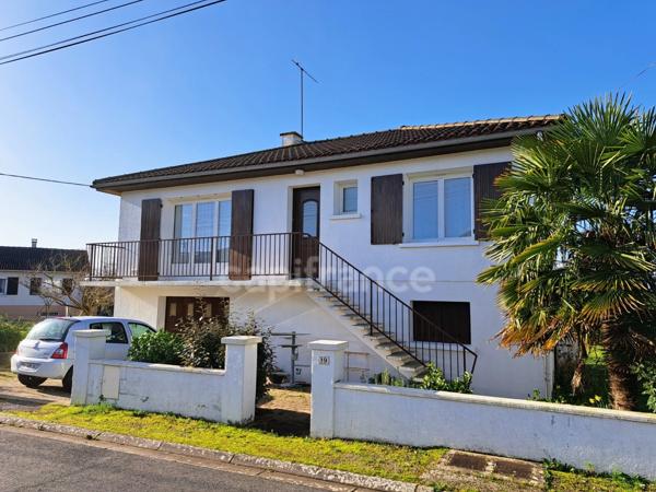 Maison à vendre 4 pièces ROCHES PREMARIE ANDILLE (86)