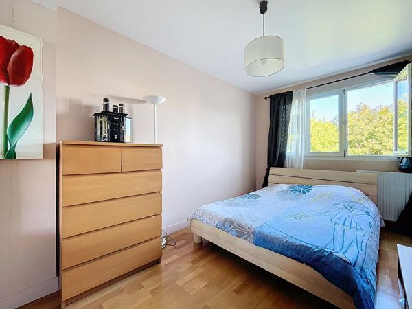 Maison Suresnes 7 pièce(s) 185 m2