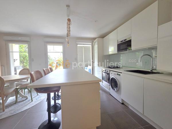 Vente
                Appartement64 m² - 3 Pièces -
                    MAREIL MARLY (78750)