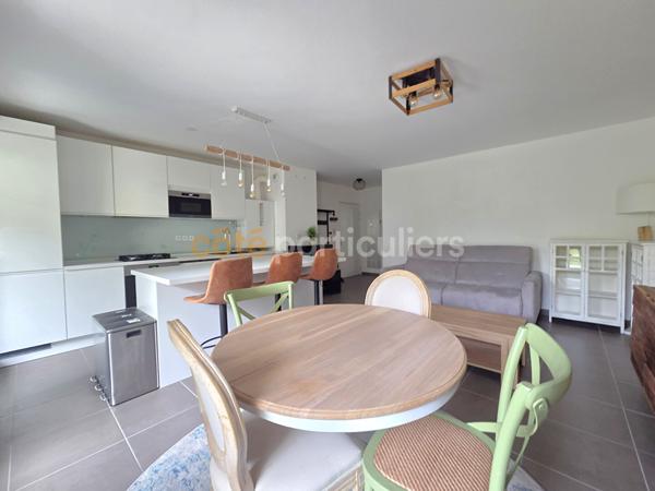 Vente
                Appartement64 m² - 3 Pièces -
                    MAREIL MARLY (78750)