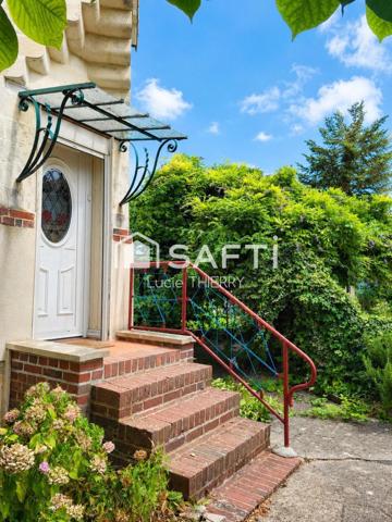 Une maison de caractère, un jardin remarquable et le calme d'une impasse… une adresse rare à Beauvais.