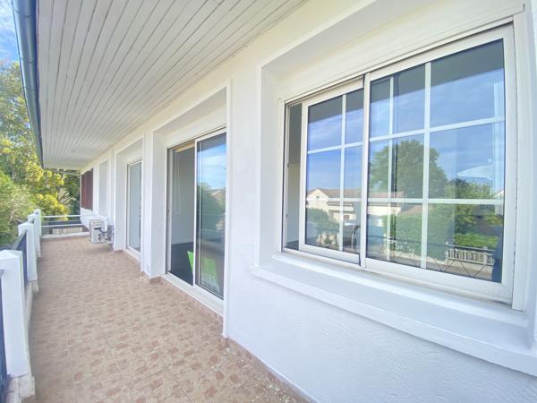 Appartement
         2 pièces
        - 37 m² 149 000 € *