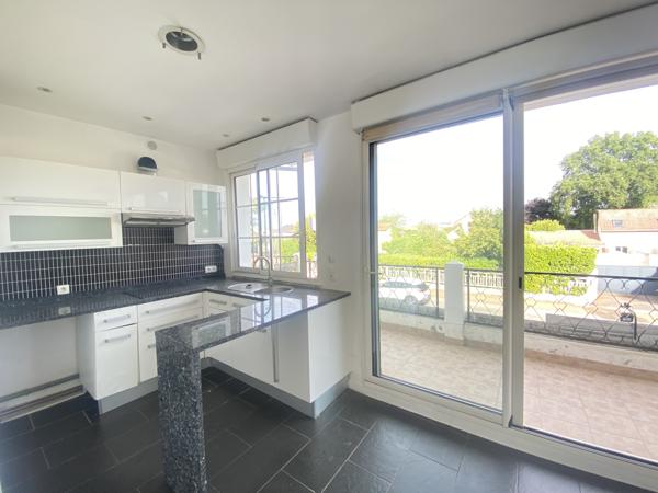 Appartement
         2 pièces
        - 37 m² 149 000 € *