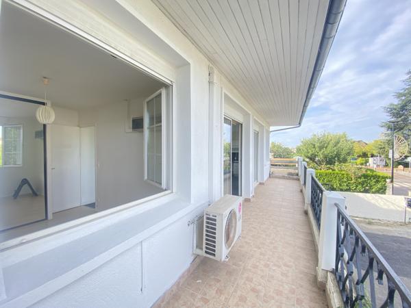 Appartement
         2 pièces
        - 37 m² 149 000 € *