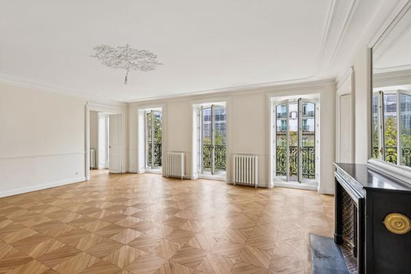 Vente Appartement de luxe Paris 8 6 Pièces 253 m²