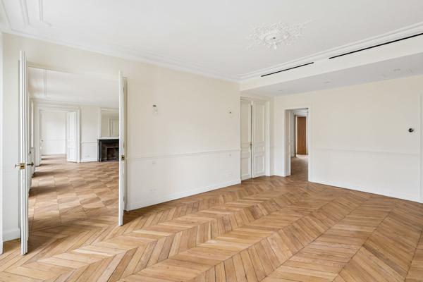 Vente Appartement de luxe Paris 8 6 Pièces 253 m²