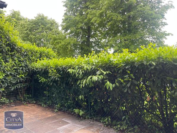 Appartement à louer 2 pièces 52.22m² Certines (01240)
