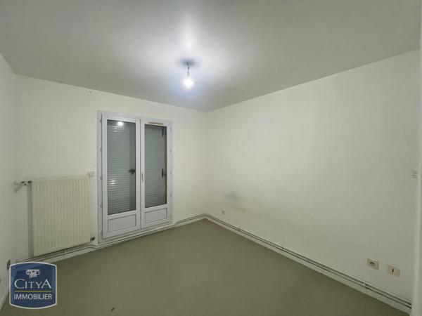Appartement à louer 2 pièces 52.22m² Certines (01240)