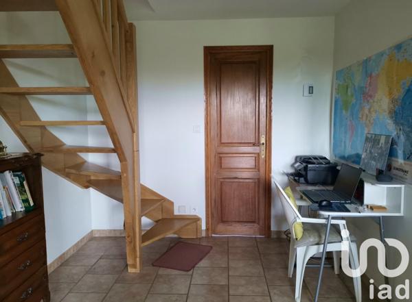 Maison traditionnelle 5 pièces de 121 m² à Peyrelevade (19290)