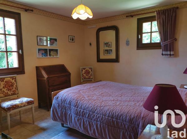 Maison traditionnelle 5 pièces de 121 m² à Peyrelevade (19290)