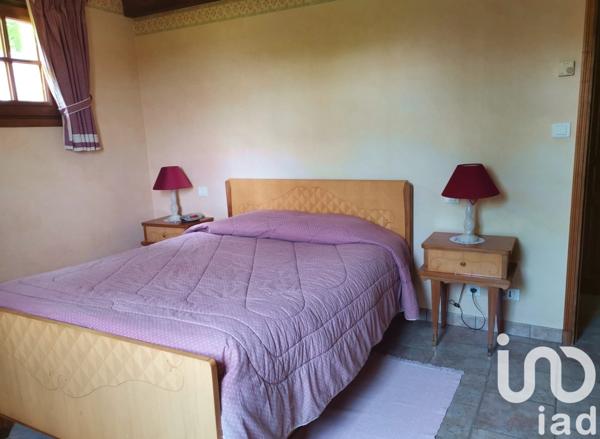 Maison traditionnelle 5 pièces de 121 m² à Peyrelevade (19290)