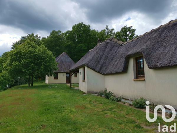 Maison traditionnelle 5 pièces de 121 m² à Peyrelevade (19290)