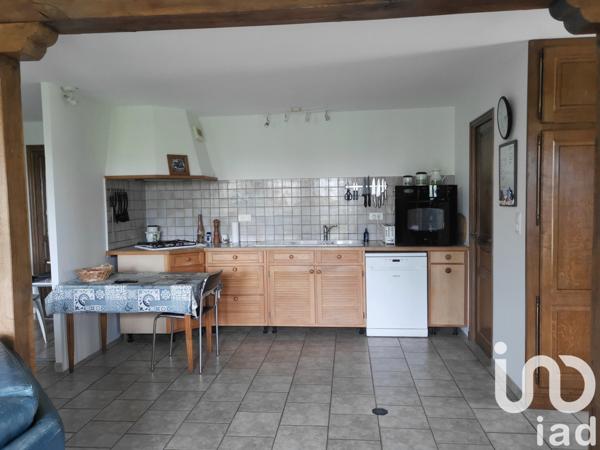 Maison traditionnelle 5 pièces de 121 m² à Peyrelevade (19290)