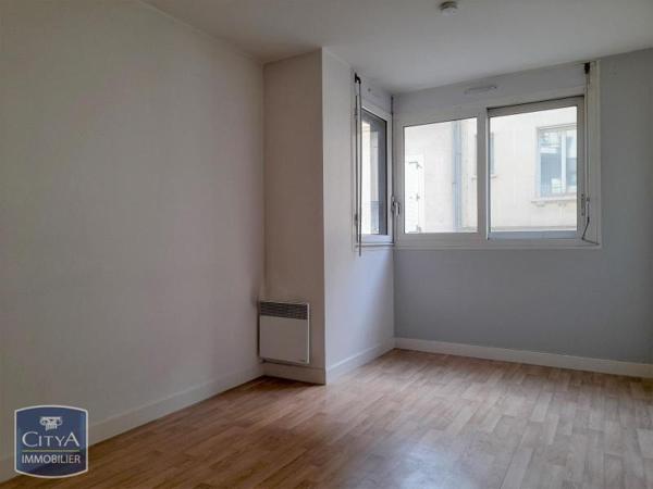 Appartement à louer 2 pièces 54m²