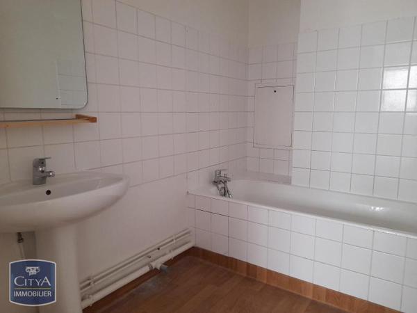 Appartement à louer 2 pièces 54m²