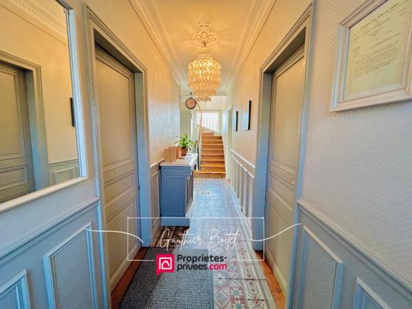 Maison de maître 170m2 Boissy le Chatel 1045m2 de terrain