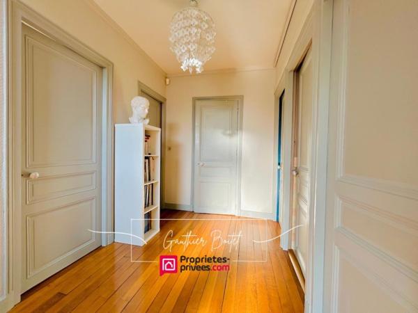 Maison de maître 170m2 Boissy le Chatel 1045m2 de terrain