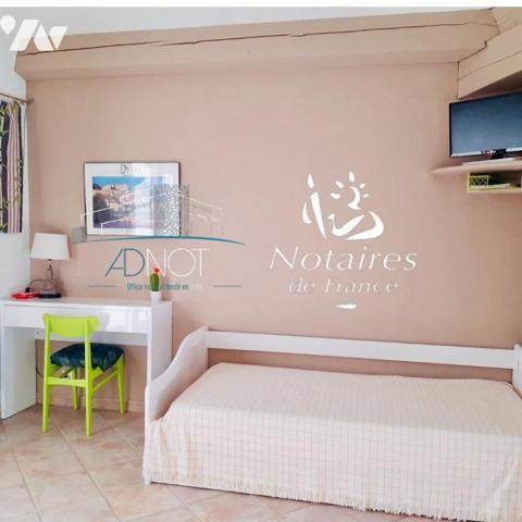 MAISON D'HABITATION COMPRENANT 4 CHAMBRES D'HOTES