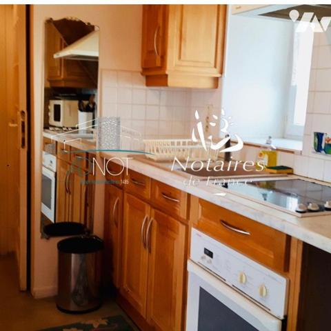 MAISON D'HABITATION COMPRENANT 4 CHAMBRES D'HOTES